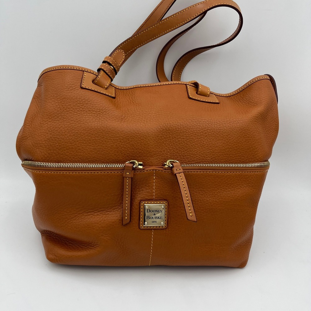 Dooney & Bourke Pebble Grain Leather Tote Bag Women Brown Zip Pocket Classic